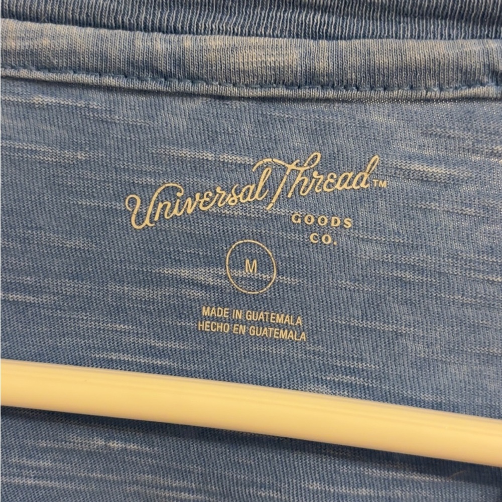 Universal Thread Sky Blue Cropped Tee - Picture 2 of 2